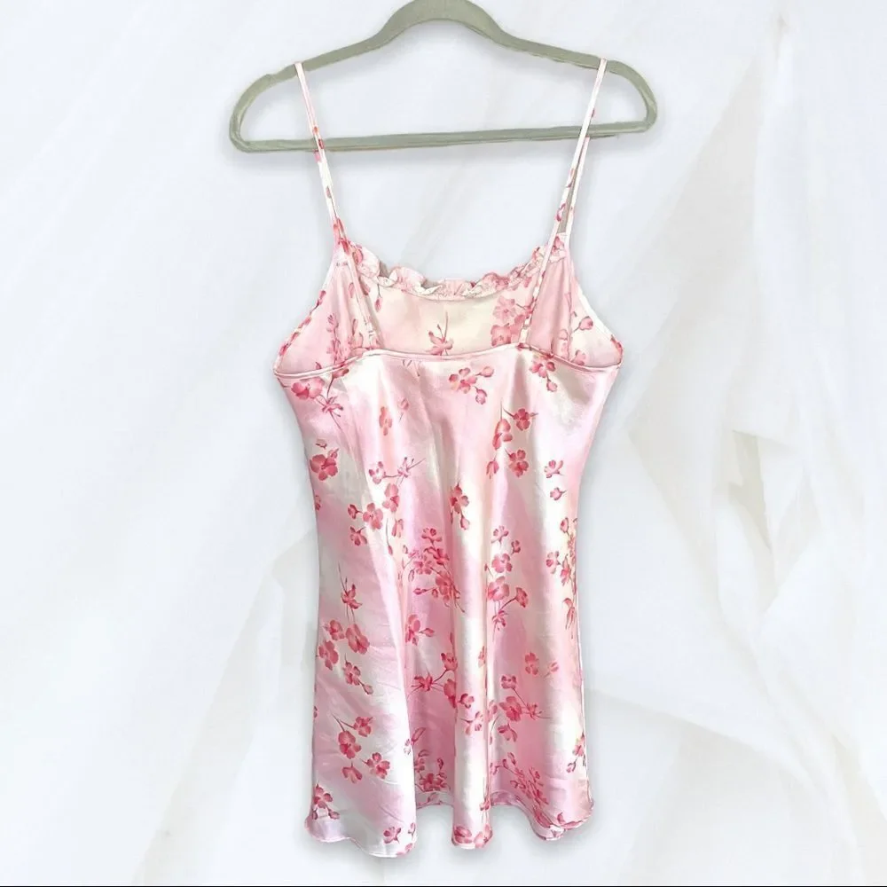 Vintage Avon (M) Light Pink Chemise - Picture 4 of 6